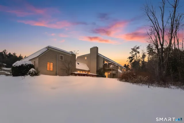 $258,888 | Undisclosed Address, Simsbury, CT 06070