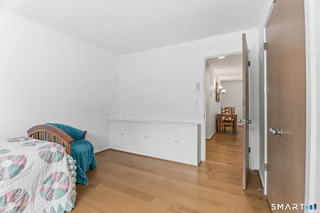 $258,888 | Undisclosed Address, Simsbury, CT 06070