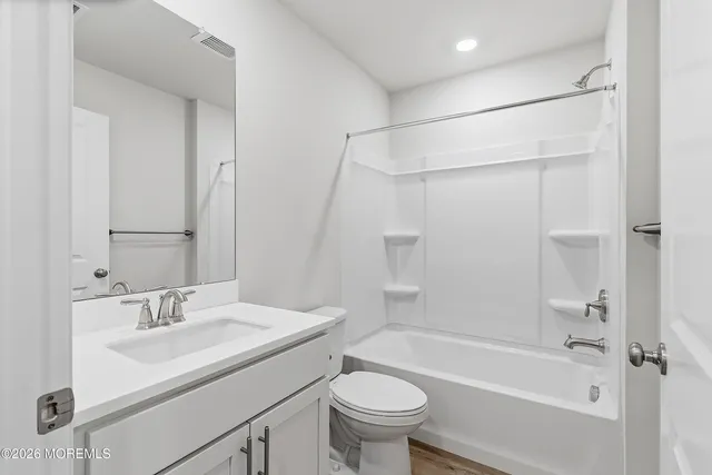 $3,500 | 17 Baybreeze Drive, Waretown, NJ 08758