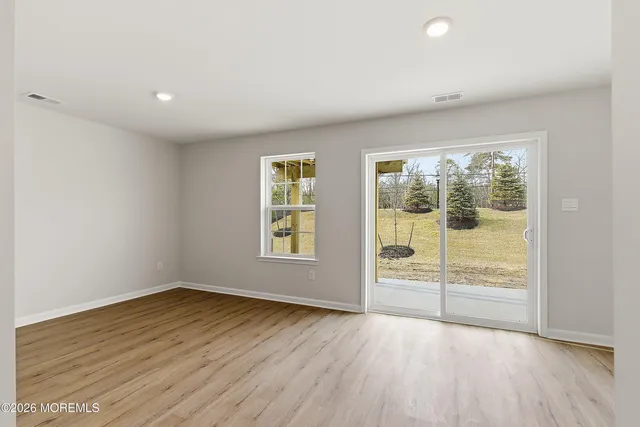 $3,500 | 17 Baybreeze Drive, Waretown, NJ 08758