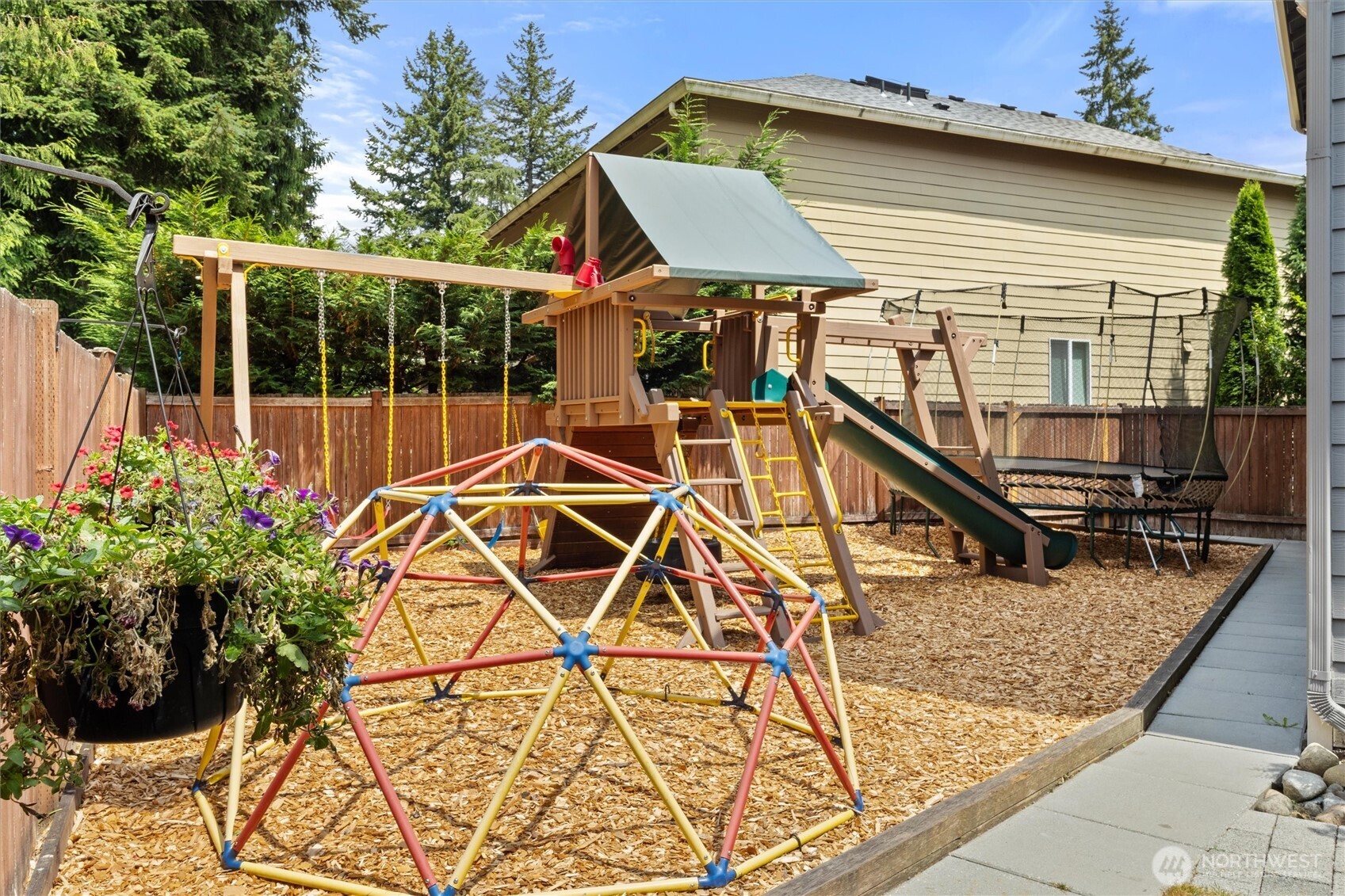 416 199th Place Southeast Bothell, WA 98012 - Photo 36 of 39