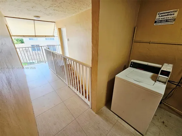 $2,200 | 4560 Northwest 79th Avenue, Unit 2H, Doral, FL 33166