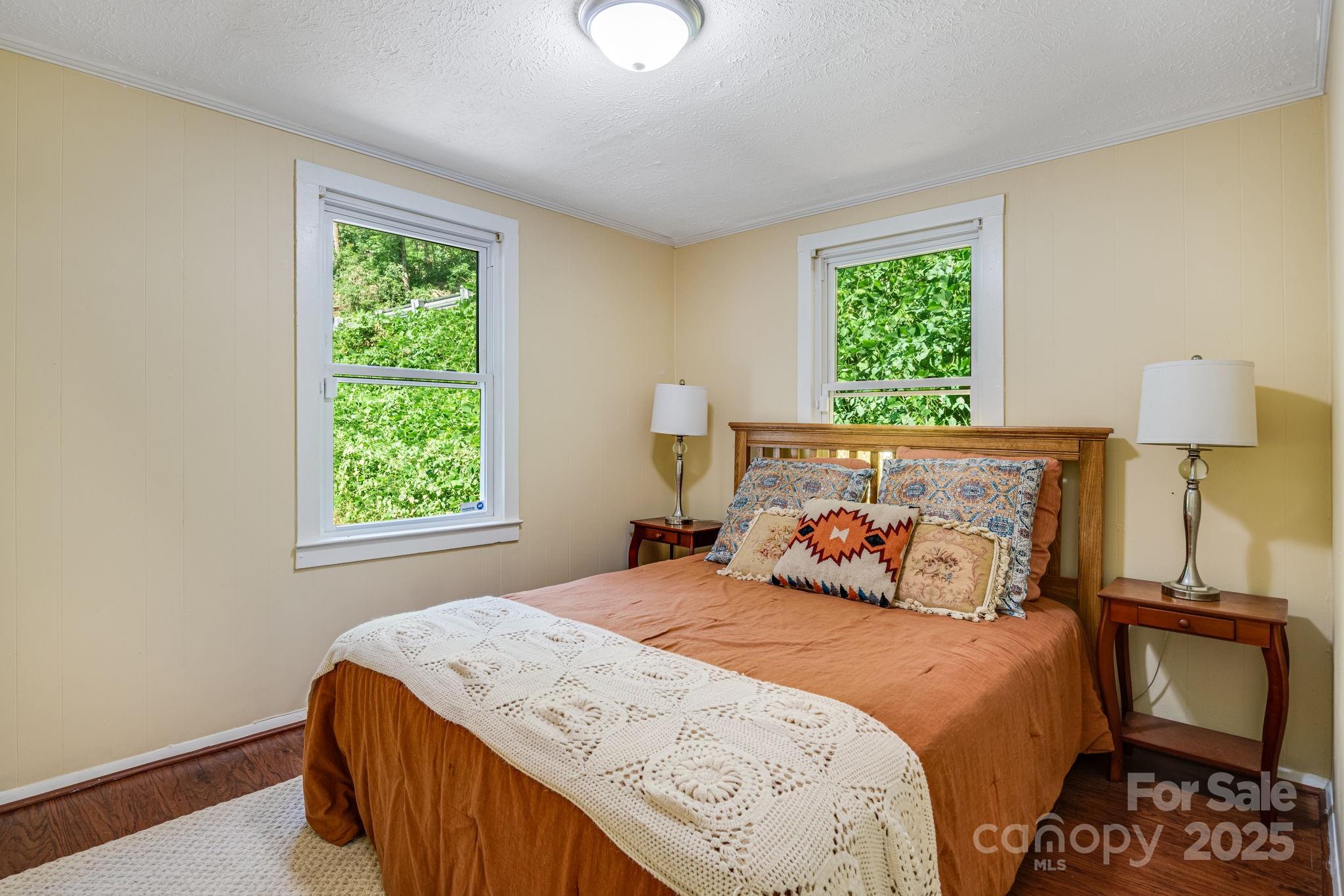 292 Beaucatcher Road Asheville, NC 28805 - Photo 16 of 27 Gallery Image 16