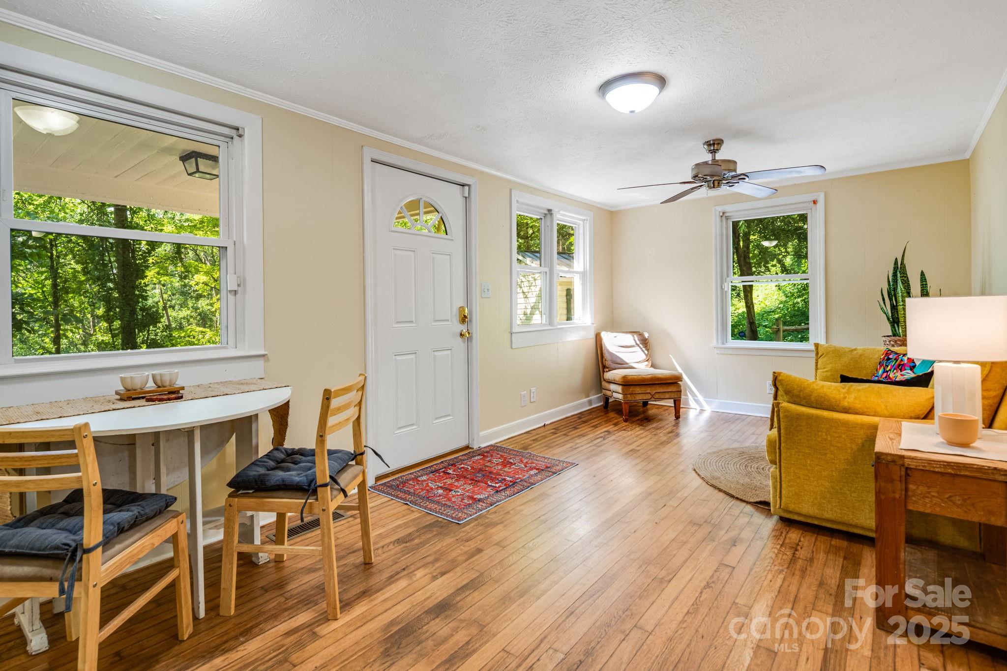 292 Beaucatcher Road Asheville, NC 28805 - Photo 8 of 27 Gallery Image 8