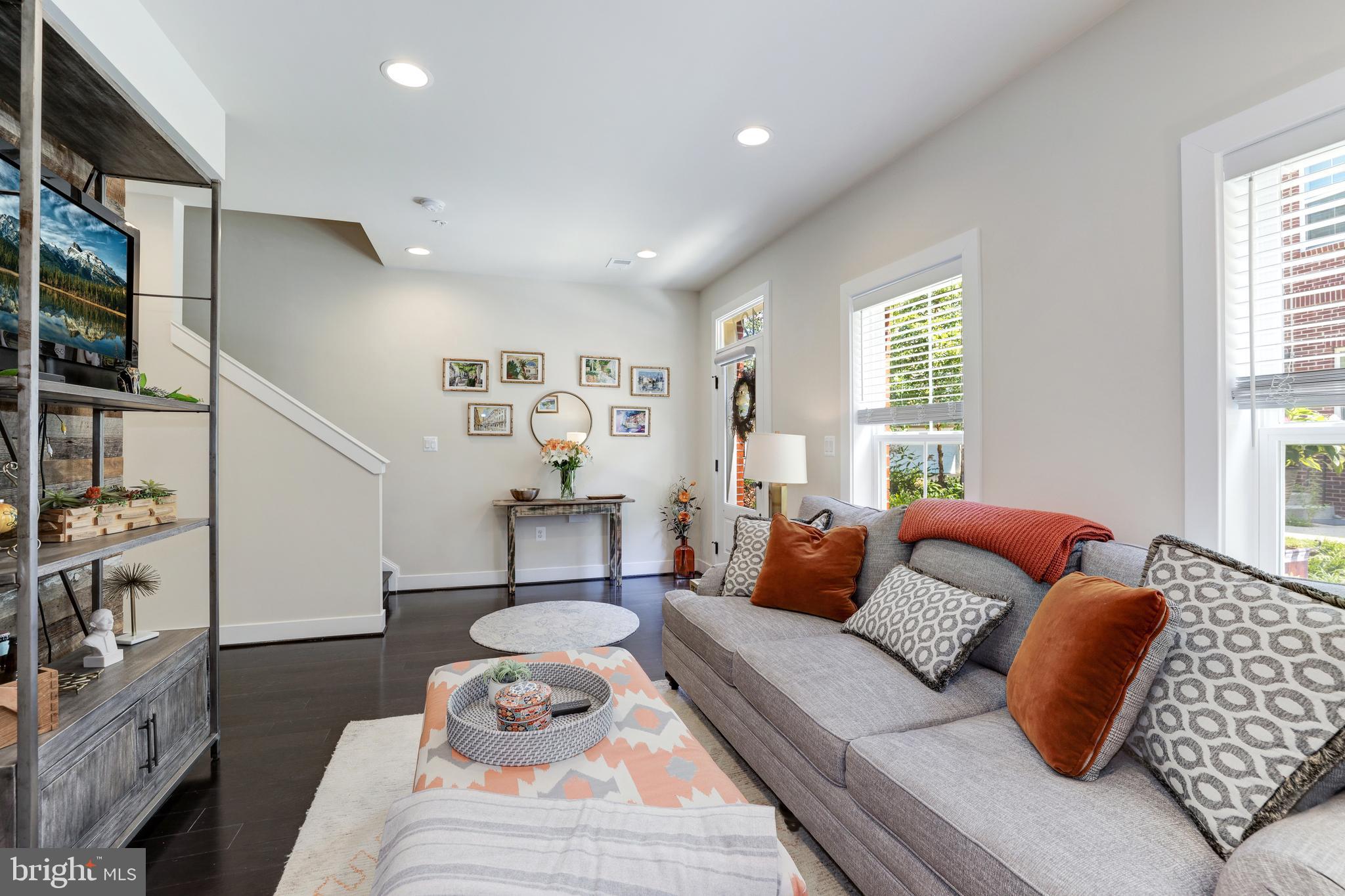 127 Kandinsky Loop Silver Spring, MD 20906 - Photo 7 of 44 Gallery Image 7