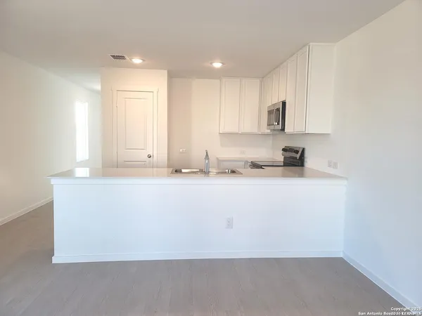 $1,650 | 13804 Chital Chase, San Antonio, TX 78253