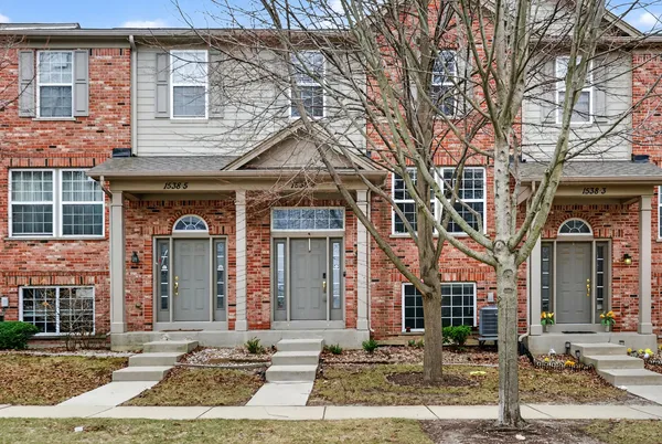 $392,500 | 1538 Bristol Lane, Unit 4, Wood Dale, IL 60191