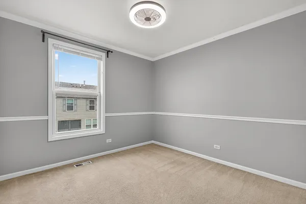 $392,500 | 1538 Bristol Lane, Unit 4, Wood Dale, IL 60191
