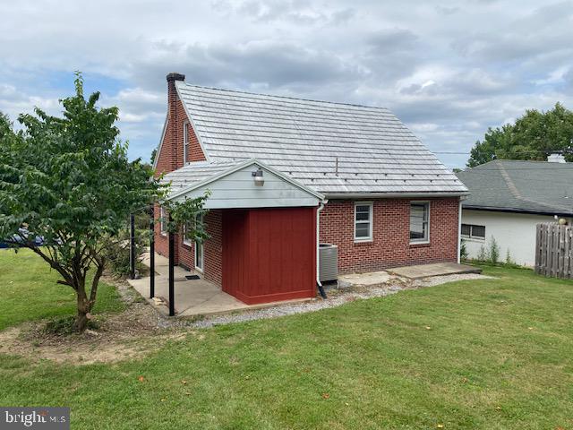 905 Crestview Avenue Reading, PA 19607 - Photo 2 of 32 Gallery Image 2