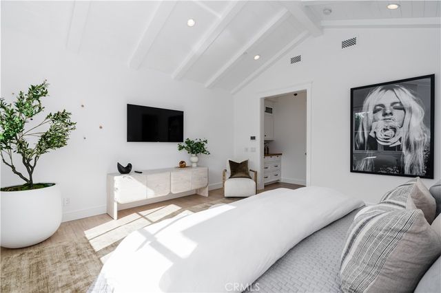 $6,250,000 | 1701 Port Margate Place, Newport Beach, CA 92660