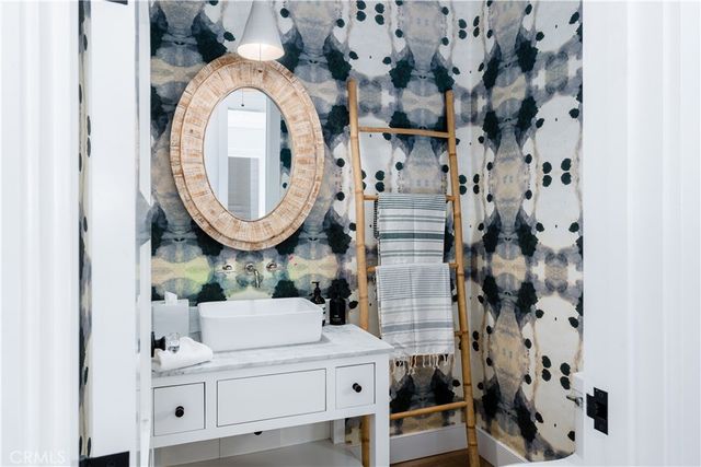 $6,250,000 | 1701 Port Margate Place, Newport Beach, CA 92660