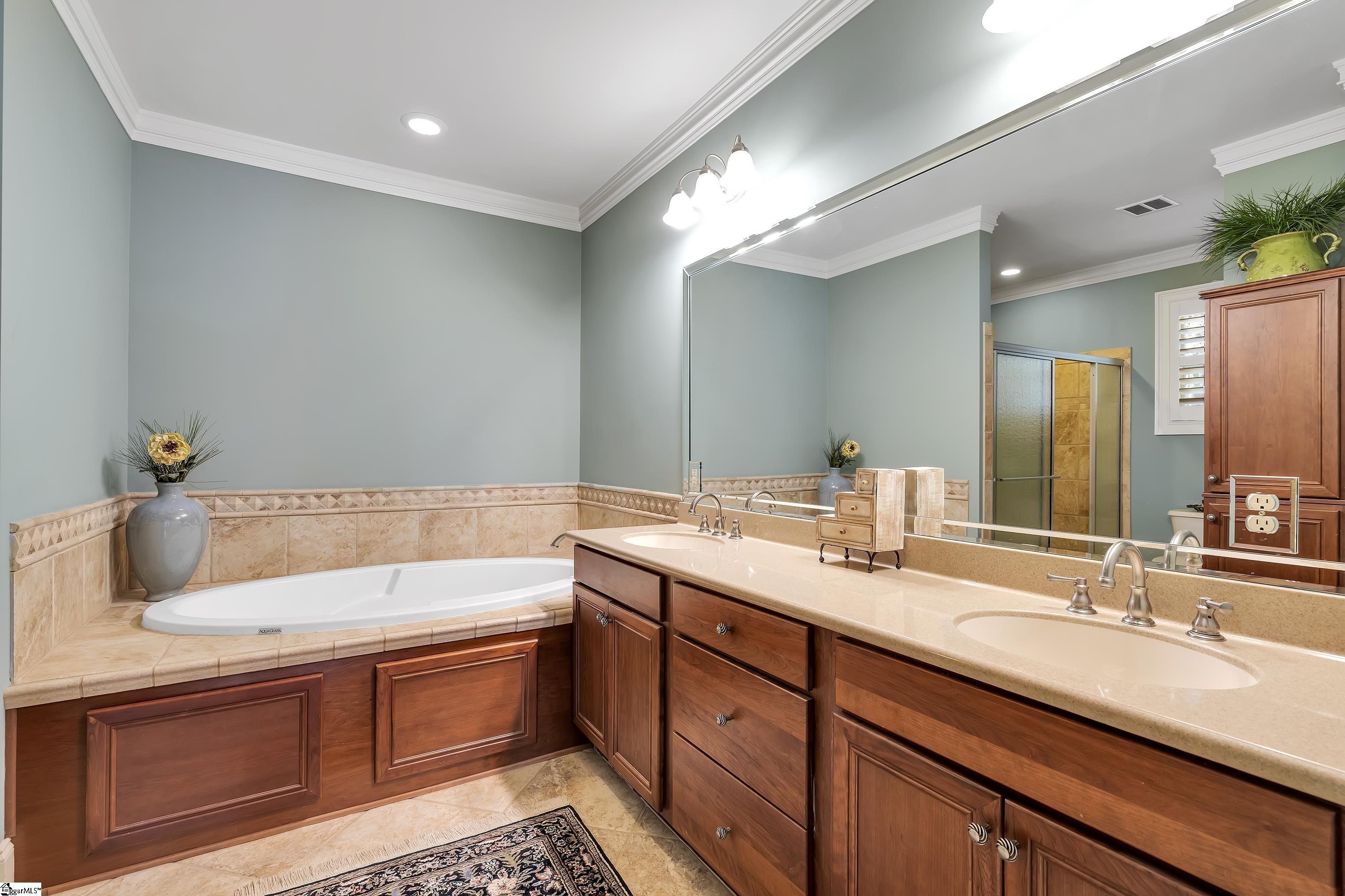 202 Bell Road Greenville, SC 29607 - Photo 14 of 29 Gallery Image 14