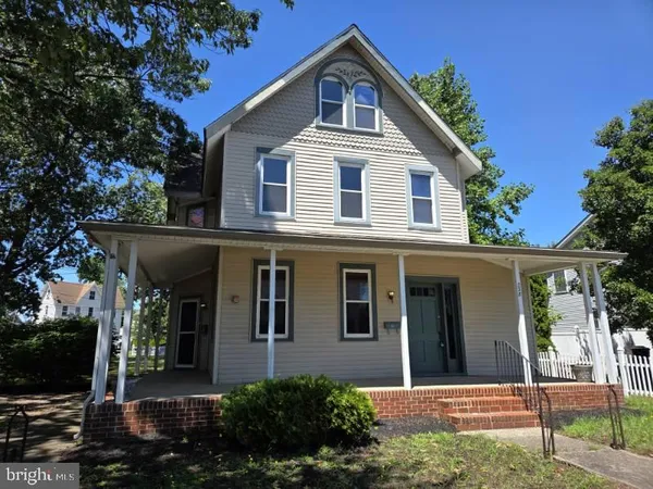 $485,000 | 238 South Pavilion Avenue, Riverside, NJ 08075