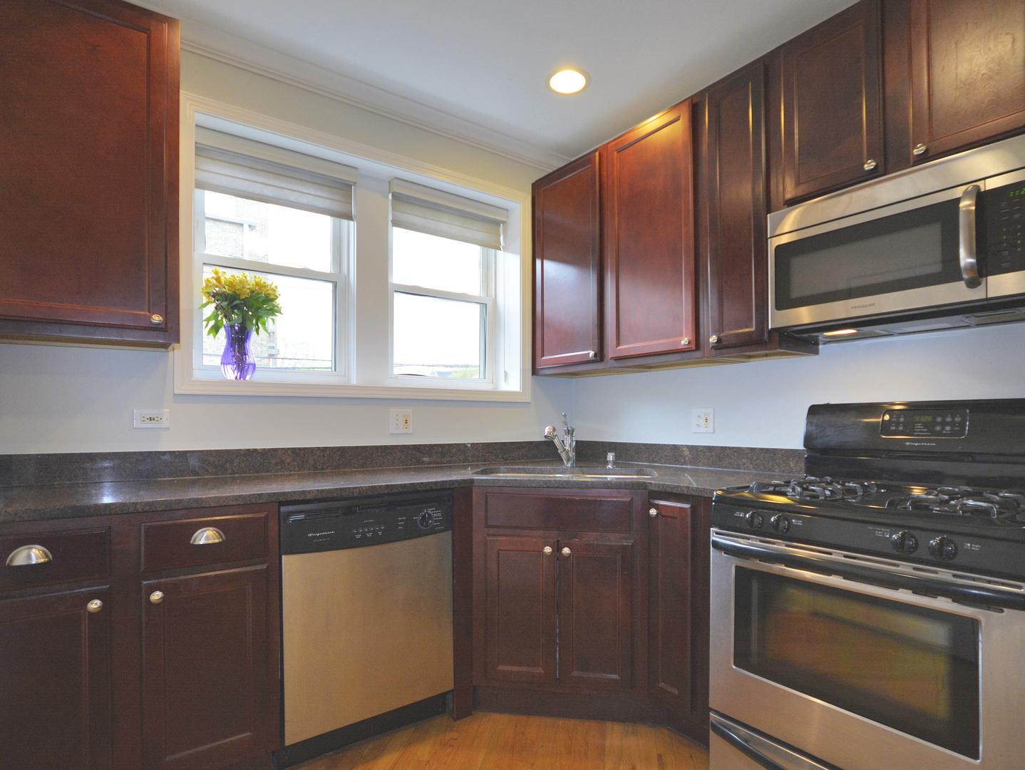 4108 North Keystone Avenue, Unit 1W Chicago, IL 60641 - Photo 7 of 15