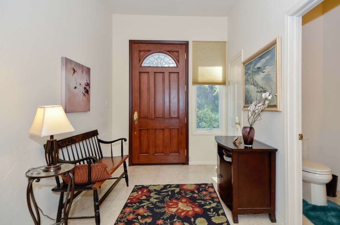 6611 Lago Corte Rancho Santa Fe, CA 92091 - Photo 3 of 24