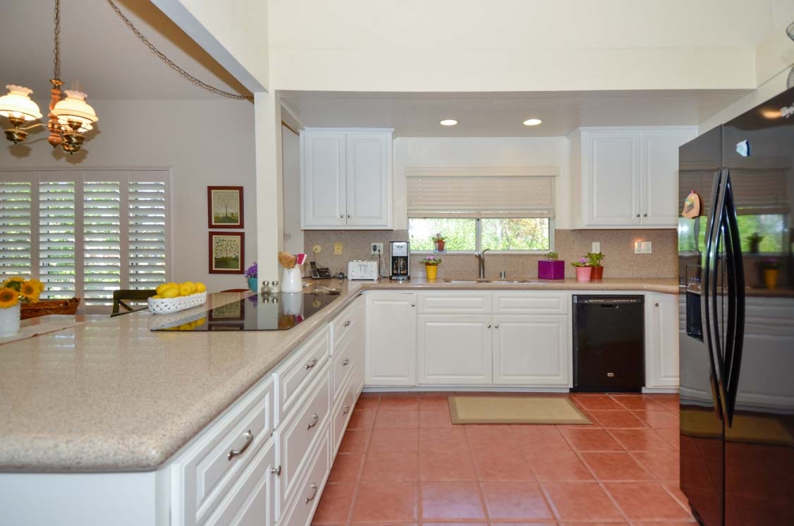 6611 Lago Corte Rancho Santa Fe, CA 92091 - Photo 9 of 24