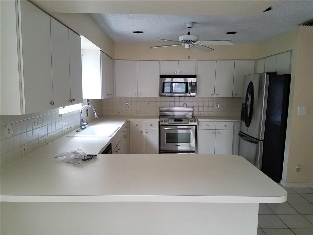 1642 Southwest 5th Avenue Boca Raton, FL 33432 - Photo 8 of 23 Photo 8