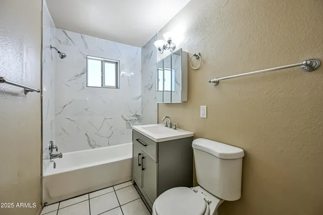 $1,000 | 430 West 3rd Street, Unit 3, Mesa, AZ 85201