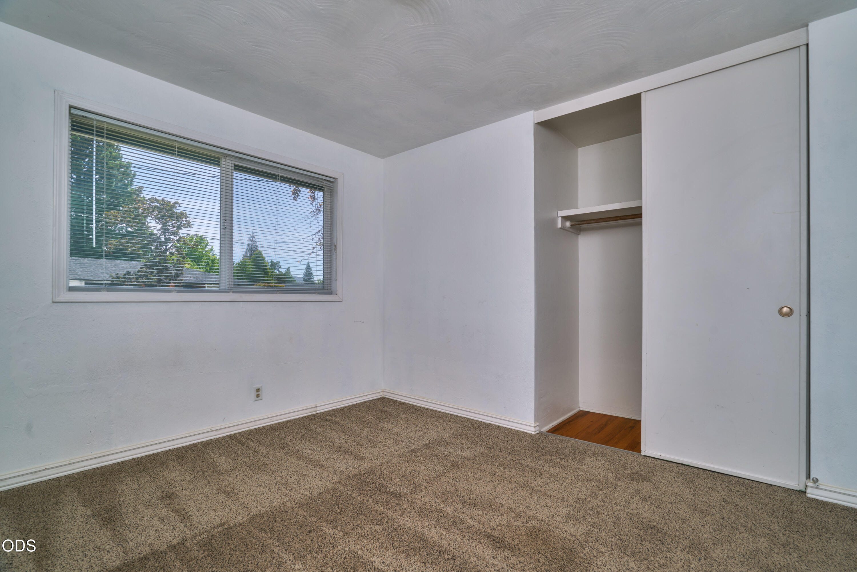 340 Sutter Avenue Medford, OR 97504 - Photo 14 of 27