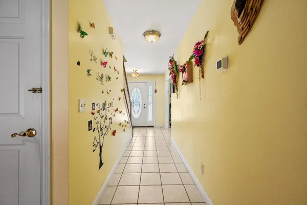 $370,000 | 20303 Alpine Drive, Lawrenceburg, IN 47025