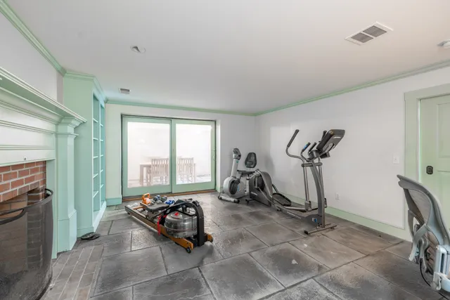 $3,095,000 | 20 Evergreen Way, Nantucket, MA 02554