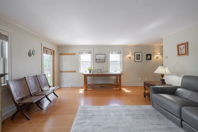 $3,095,000 | 20 Evergreen Way, Nantucket, MA 02554