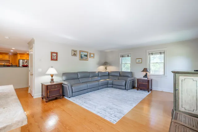 $3,095,000 | 20 Evergreen Way, Nantucket, MA 02554