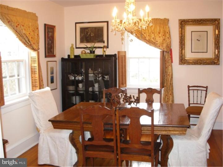 227 Avon Road Narberth, PA 19072 - Photo 4 of 12 Gallery Image 4