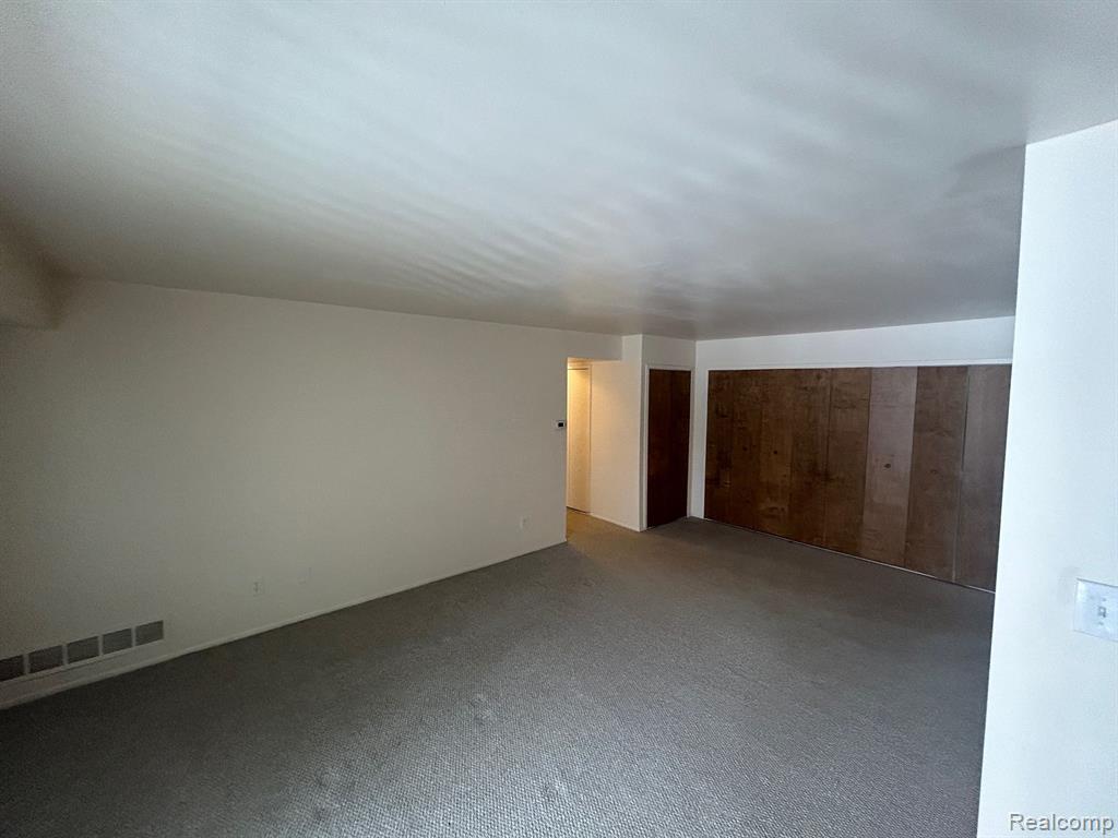 30042 West 12 Mile Road, Unit 56 Farmington Hills, MI 48334 - Photo 11 of 31