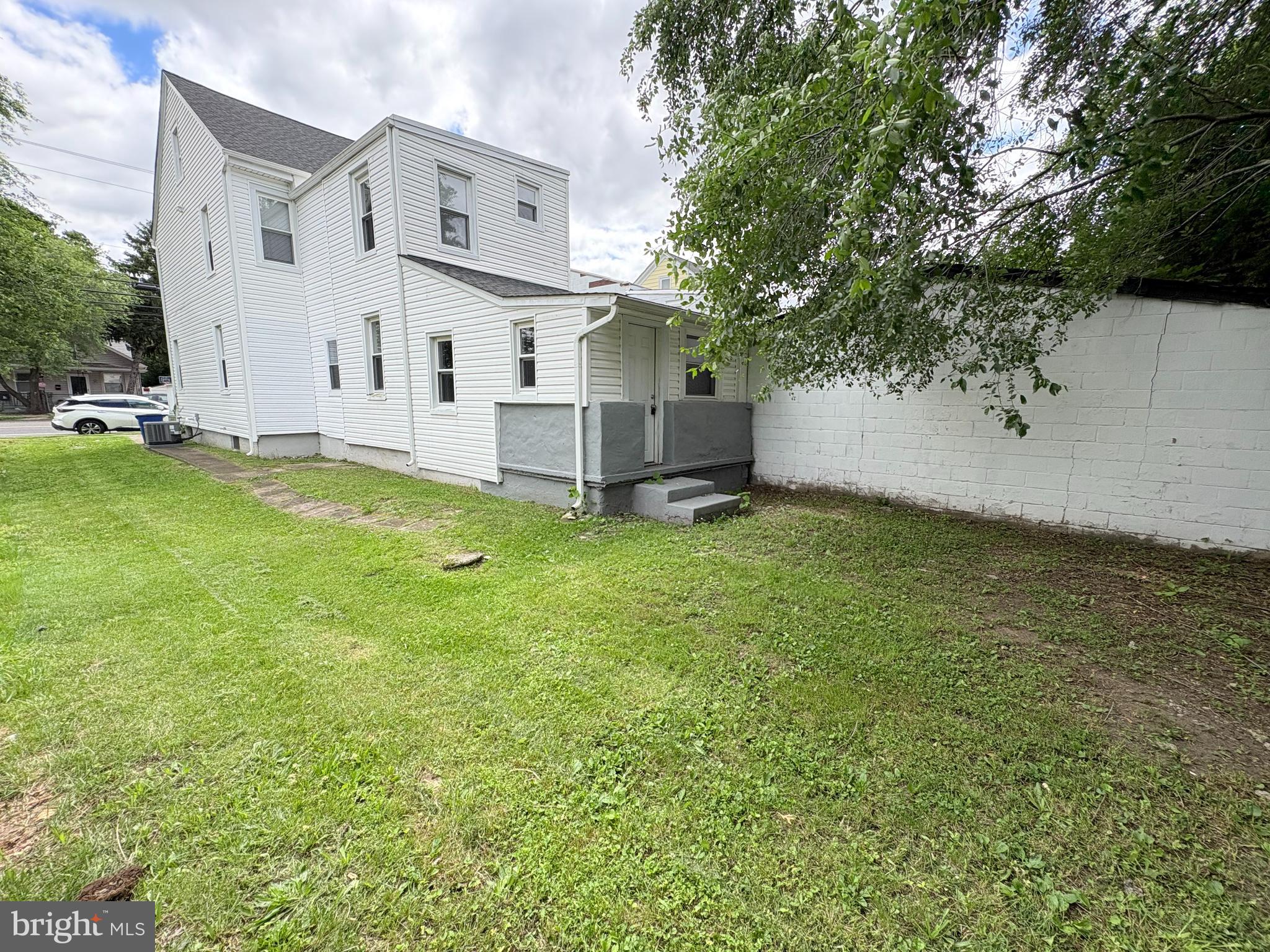 806 High Street Burlington, NJ 08016 - Photo 11 of 16