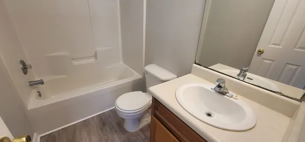 $1,525 | 2525 Hartsfield Road, Unit 8, Tallahassee, FL 32303