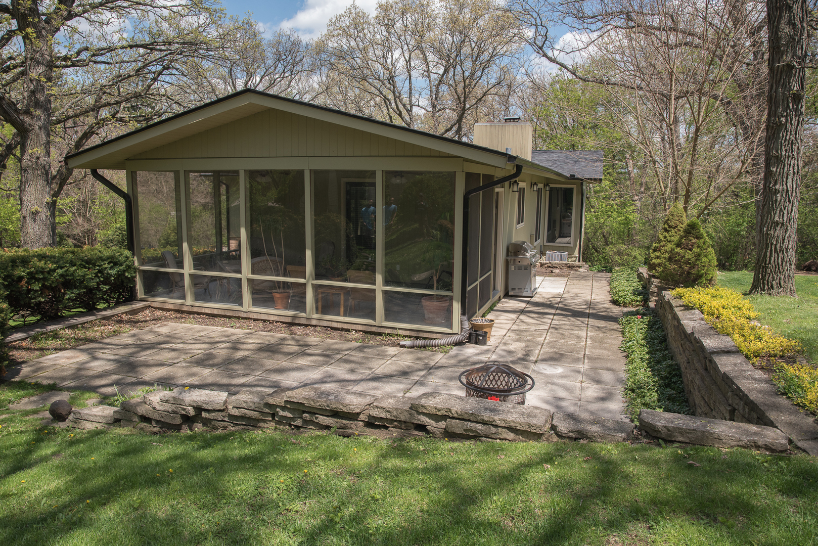 4120 Rigby Road Crystal Lake, IL 60012 - Photo 7 of 30