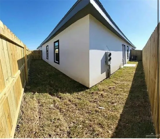 $1,100 | 1104 Jessie Street, Unit 2, Weslaco, TX 78596