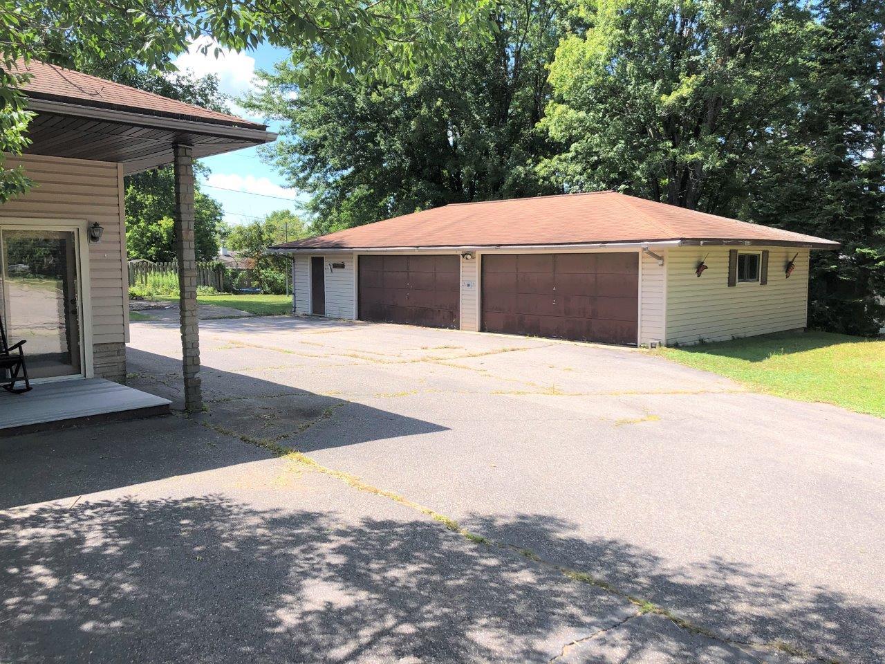 1331 Dorothy Street Rhinelander, WI 54501 - Photo 2 of 19 Gallery Image 2