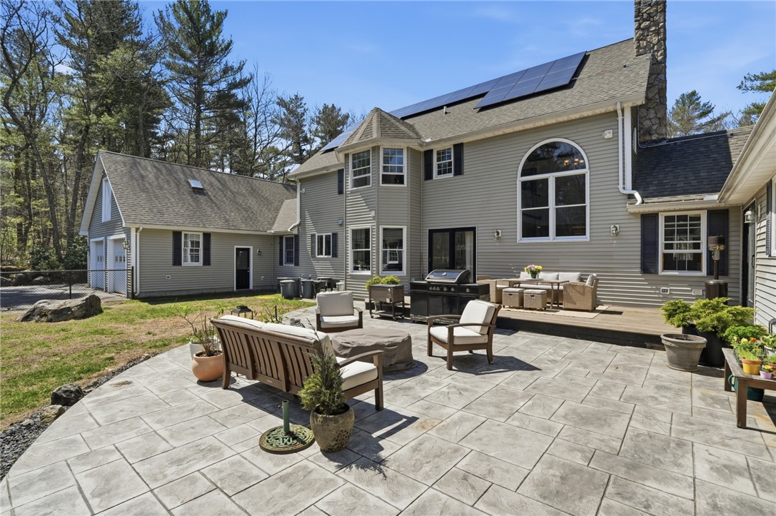 564 Hopkins Hill Road West Greenwich, RI 02817 - Photo 3 of 32