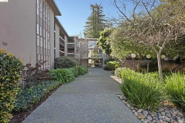 $595,000 | 323 Monte Vista Avenue, Unit 107, Oakland, CA 94611