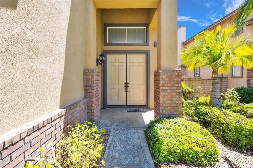 9455 Poppyfield Court Rancho Cucamonga, CA 91730 - Photo 2 of 39