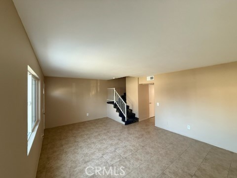 249 East Jackson Street, Unit B Rialto, CA 92376 - Photo 4 of 12