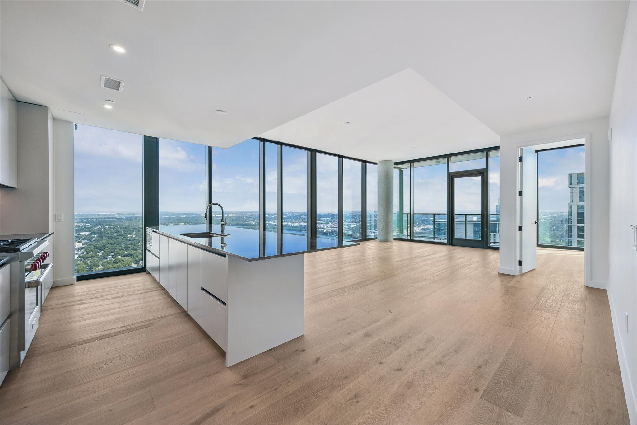 610 Davis Street, Unit 4401 Austin, TX 78701 - Photo 1 of 32