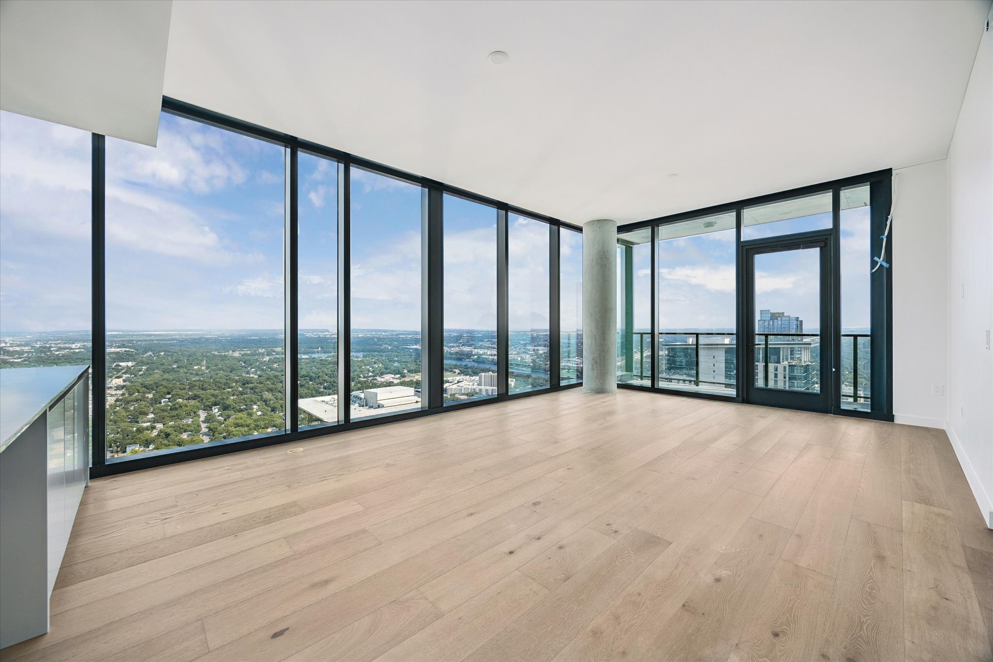610 Davis Street, Unit 4401 Austin, TX 78701 - Photo 5 of 32