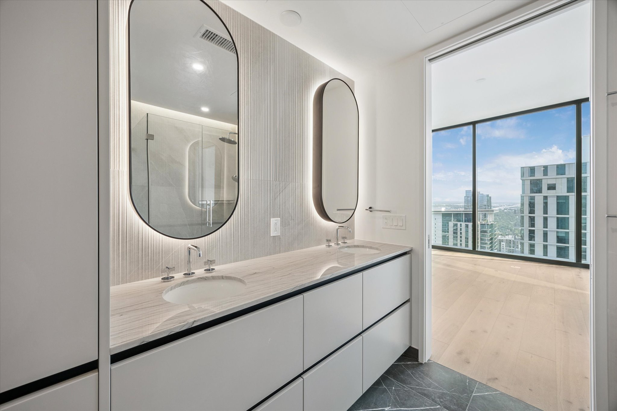610 Davis Street, Unit 4401 Austin, TX 78701 - Photo 8 of 32