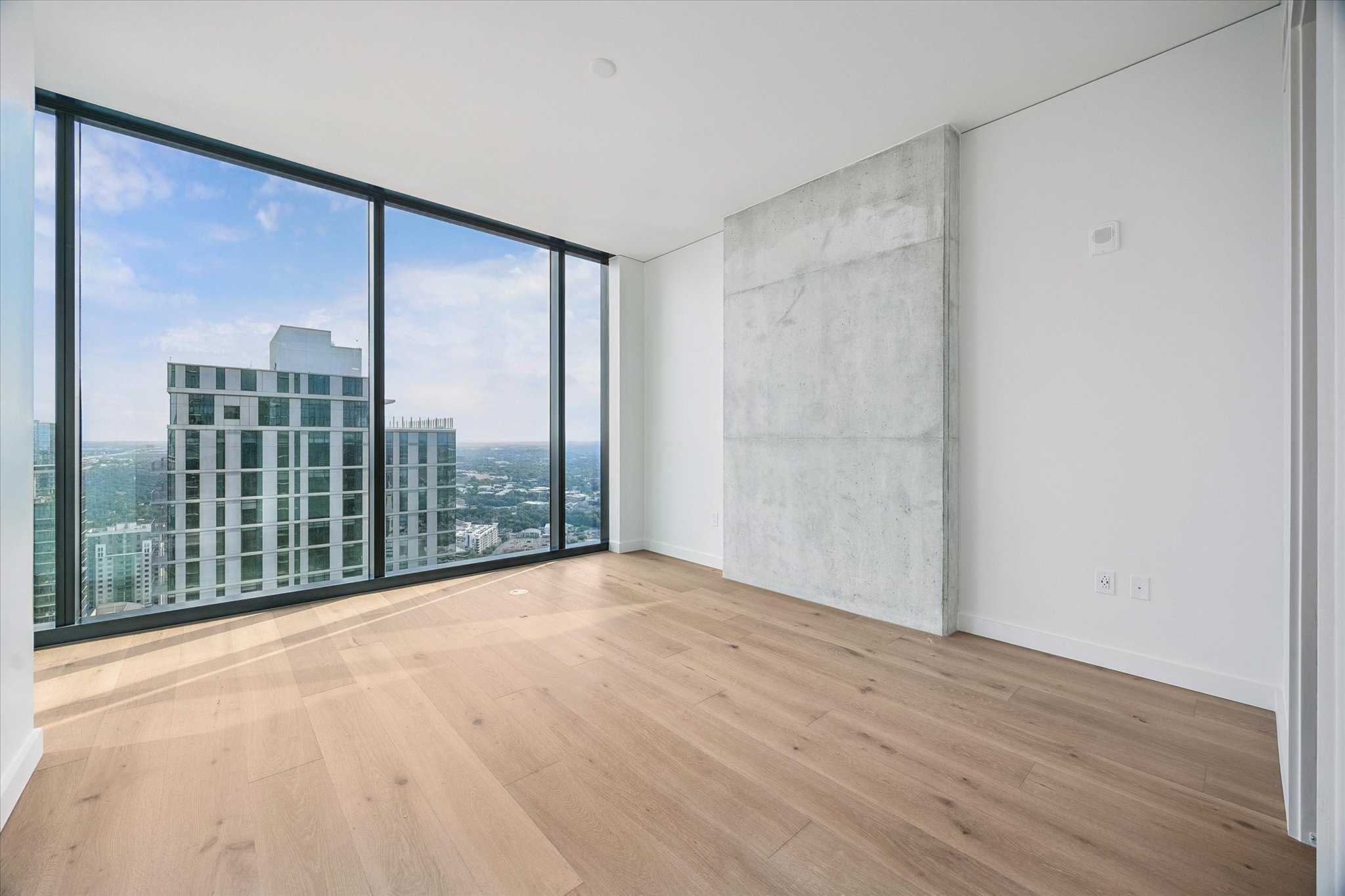610 Davis Street, Unit 4401 Austin, TX 78701 - Photo 9 of 32