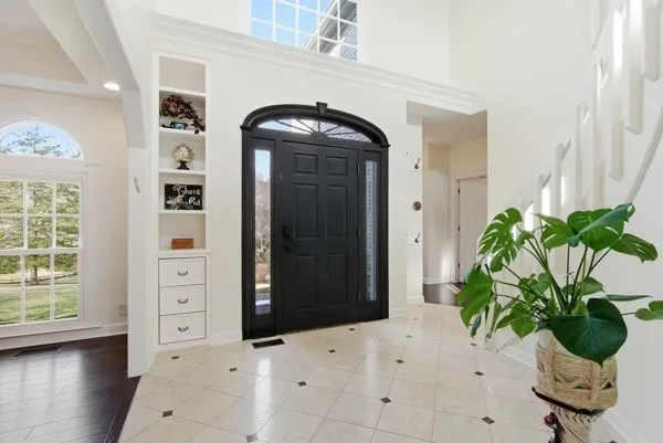 a view of entryway and hall