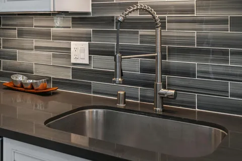 $1,825,000 | 2825 Washington Avenue, Redwood City, CA 94061