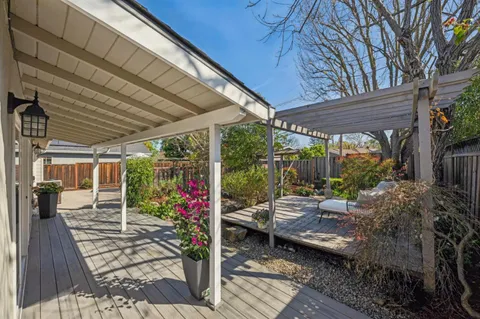 $1,825,000 | 2825 Washington Avenue, Redwood City, CA 94061