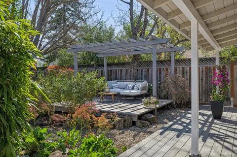 $1,825,000 | 2825 Washington Avenue, Redwood City, CA 94061