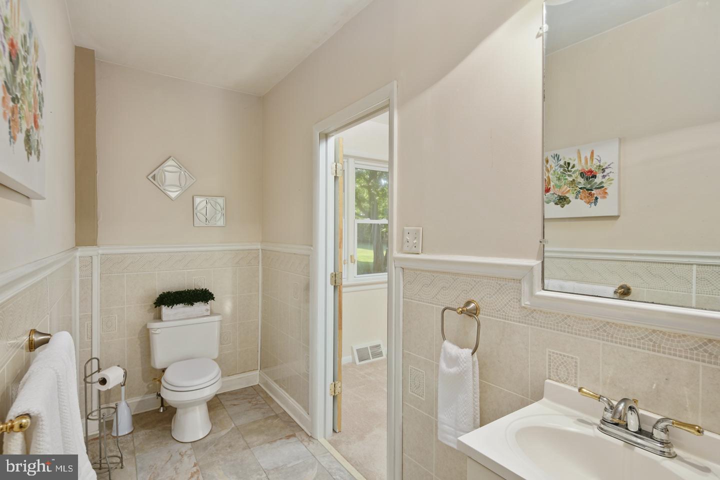 286 Woodruff Road Bridgeton, NJ 08302 - Photo 14 of 29 Master bath