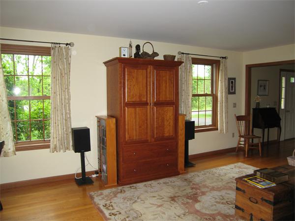 10 Plain Road Hatfield, MA 01038 - Photo 8 of 30 Gallery Image 8