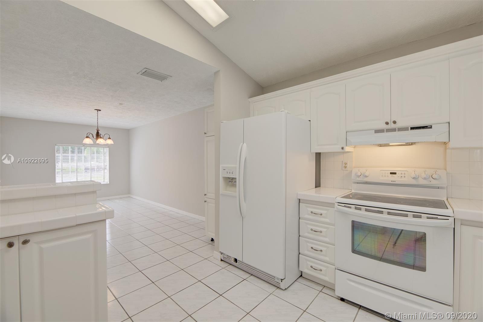 14520 Southwest 128th Court Road Miami, FL 33186 - Photo 19 of 28 Gallery Image 19