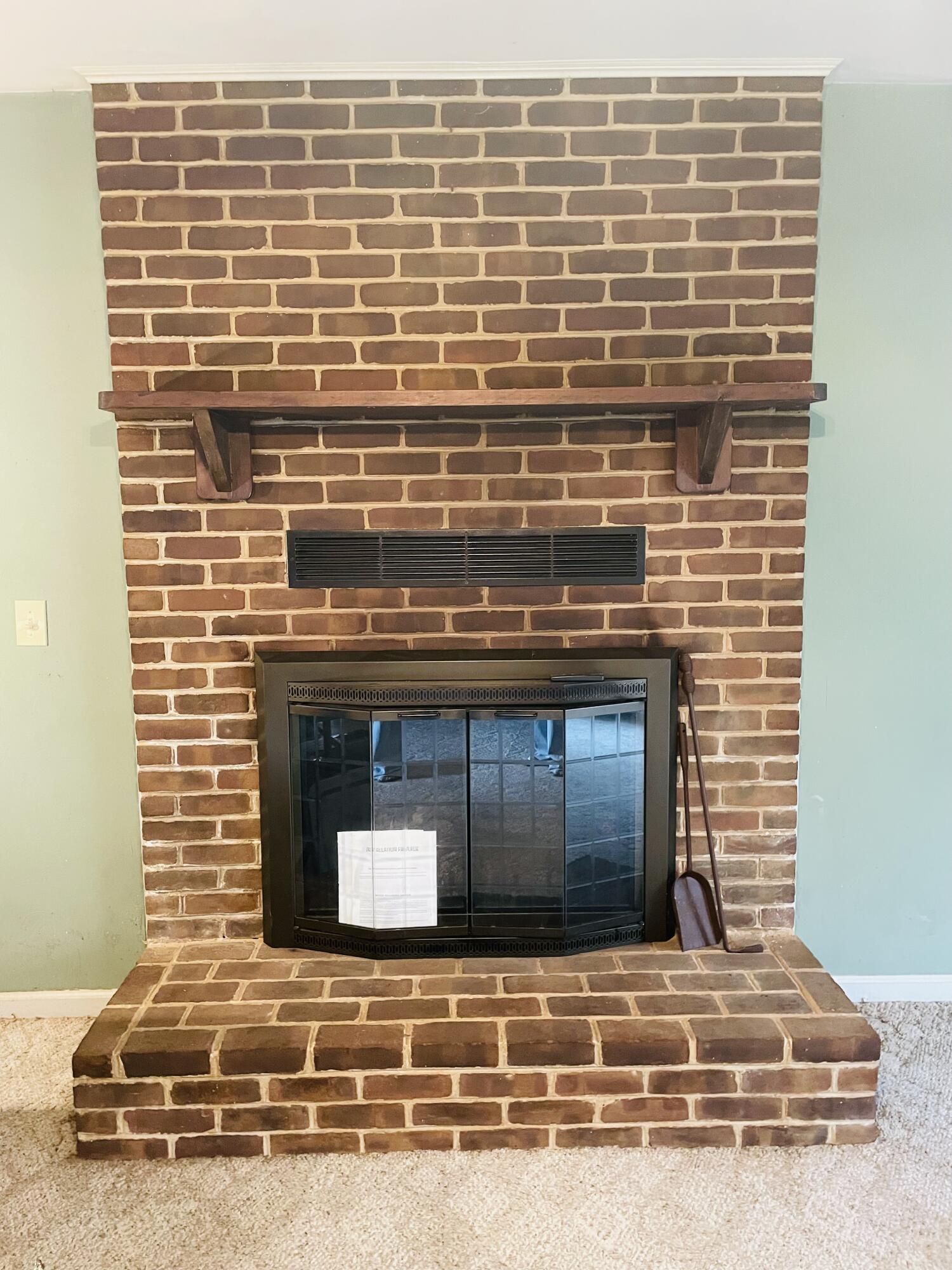 1035 Oyler Road Hardy, VA 24101 - Photo 3 of 70 Fireplace-Oyler